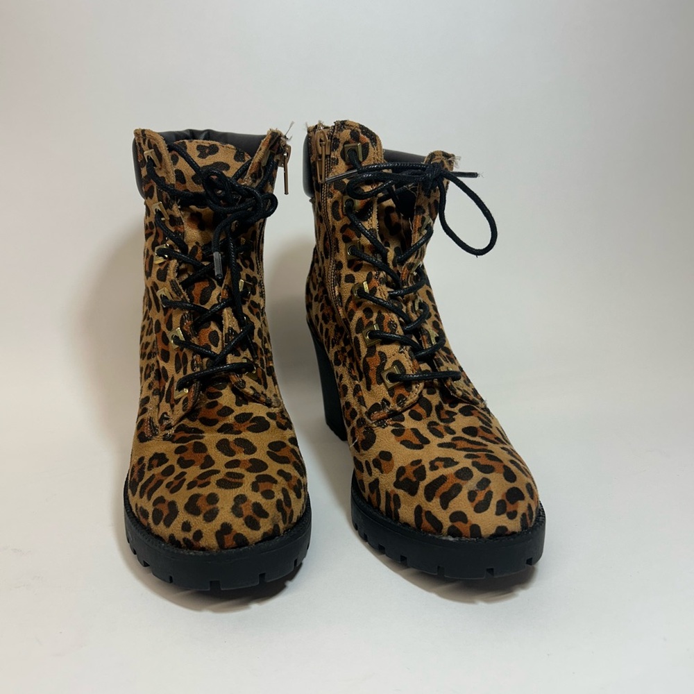 Zigi Soho Leopard Print Combat Boots - Tan & Black
